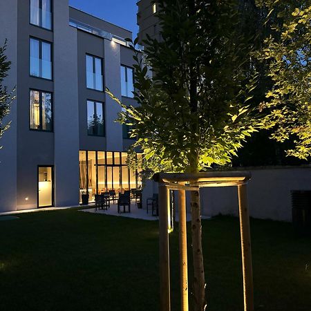 Tivoli Boutique Inn ลูบลิยานา ภายนอก รูปภาพ